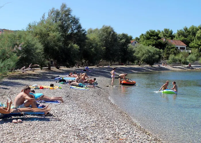 Apartman With Parking Space Sutivan, Brac - 20155 Sutivan