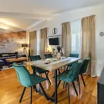 With Parking Space - Brac - 20155 Apartamento *