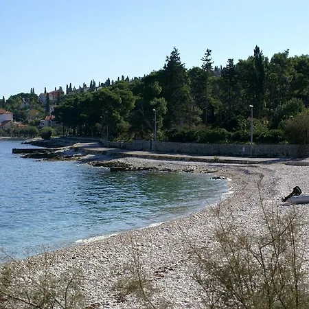 With A Parking Space Sutivan, Brac - 20155 * Sutivan