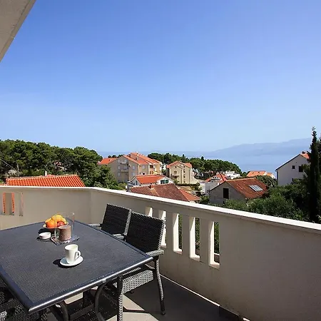 With Parking Space Sutivan, Brac - 20155 *